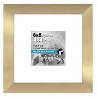 Americanflat 8×8 Picture Frame – Matted to 4×4 – Engineered