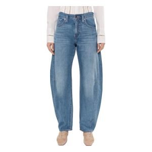 Levi’s Sale at Amazon: Up to 59% Off 12 Items